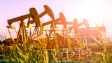 Саудитска Арабия даде заден за сделката за петрола. Анализатори чакат нов спад на цените