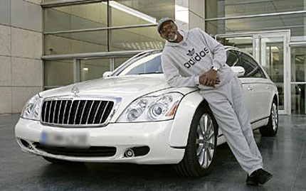 Самюел Джаксън поръча Maybach