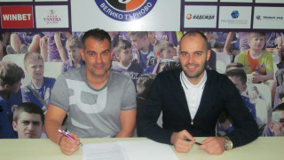 Веселин Великов е новият старши треньор на Етър съобщи председателят