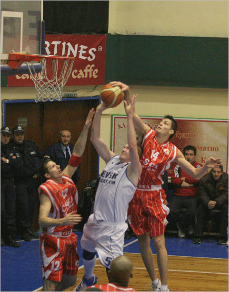 12-та победа на ЦСКА в баскетболния шампионат