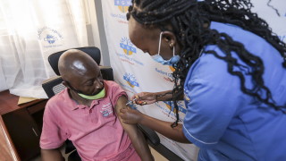 Здравните власти в Африка зоват: Няма нужда от паника относно Омикрон