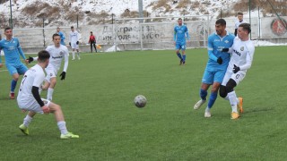 Спортист победи дублиращия тим на Славия с 3 1 в контролна