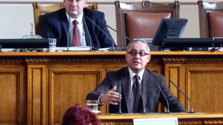 Борисов е мутра, изцепи се от парламентарната трибуна Йордан Цонев