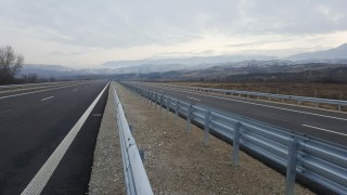България отлага изграждането на последния участък от магистрала Струма при