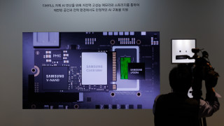 Около 90 000 членуващи в синдикат служители на Samsung Electronics