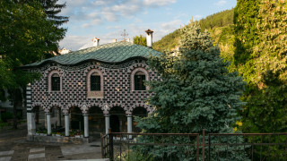 Декември е тук а с него и зимните усещания които