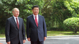 В Централна Азия Китай може да бъде банката, а Русия - голямото оръжие