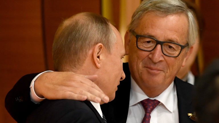 Председателят на Европейската комисия Жан-Клод Юнкер призова руския лидер Владимир