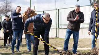 Направиха първа копка на парк "110 години Ботев Пловдив"