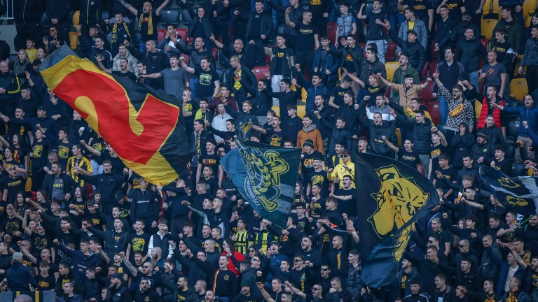 От Ботев (Пловдив) уведомиха феновете си, че планираната футболна среща