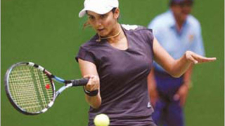 Мирза и Звонарьова ще спорят за титлата в Патая