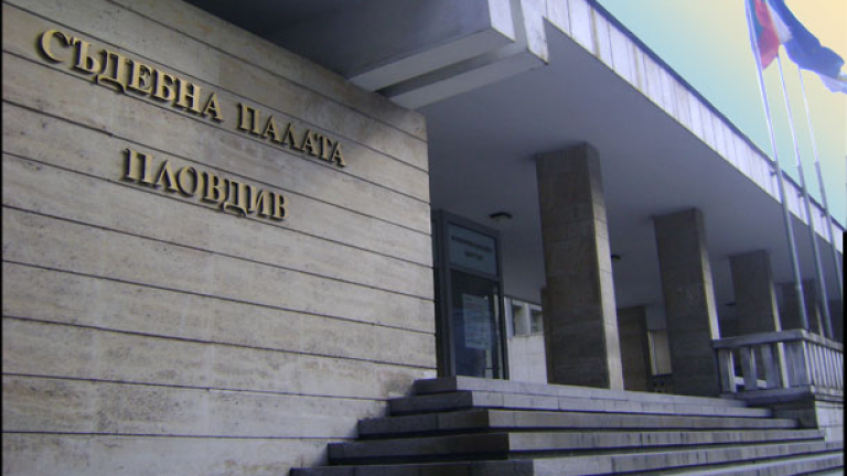 С решение на Пловдивската районна прокуратура са задържани двама непълнолетни,