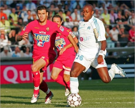 Олимпик (Марсилия) с успех срещу новака Льо Ман