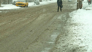 326 селища са без ток заради снега