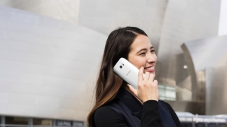 Ще купи ли Google HTC?