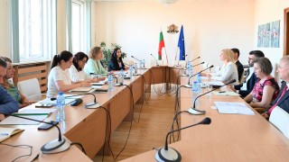 Министърът на труда, КРИБ и ССИ нищят недостига на квалифицирана работна ръка в България