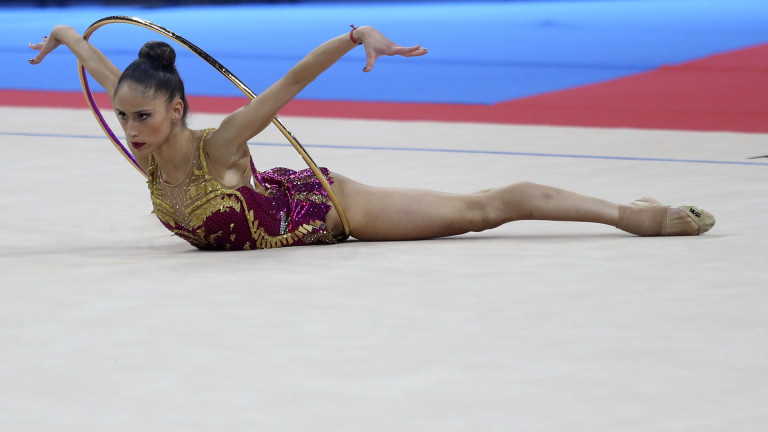 Невяна Владинова без конкуренция на държавното първенство по художествена гимнастика