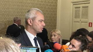 "Възраждане" очакват ГЕРБ да издигнат и Херо Мустафа за премиер