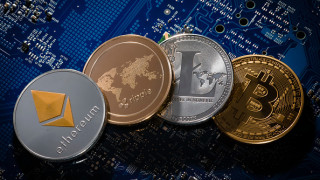 Големи банки в САЩ и Великобритания забраниха купуването на Bitcoin и криптовалути