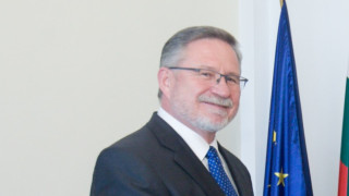 Чуждестранни дипломати учредиха Клуб на посланиците говорещи български език Домакин