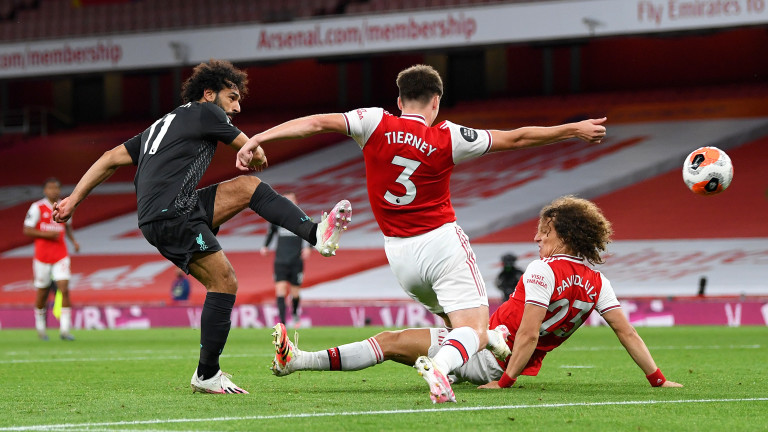 Арсенал не игра нищо, но победи шампиона Ливърпул