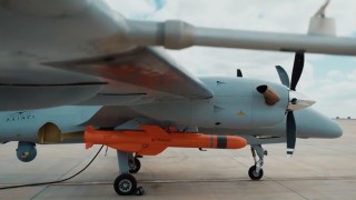 Украински дрон е ударил руска военна ВВС база в Новгород