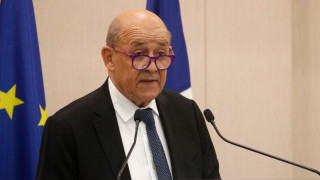 Френският външен министър Жан Ив Льо Дриан предупреди външните министри на