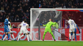 Във Франция директно нападнаха феновете на Ювентус че носят вина