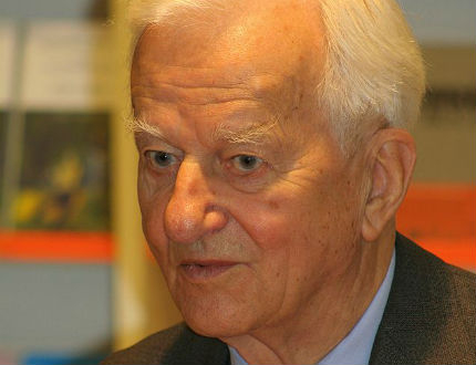 Почина бившият президент на Германия Рихард фон Вайцзекер 