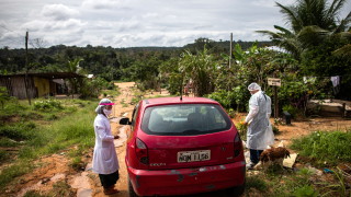 срещу коронавирус на цялото си пълнолетно население първото подобно