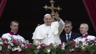 Папата осъди жертвите в Газа и Украйна като "безумие на войната"