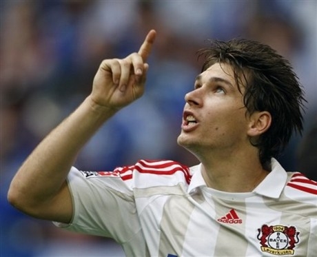 Нападателят на Байер (Леверкузен) Хелмес със сериозна контузия в коляното