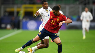 Испания 0 0 Франция 45 2′ Край на първата част