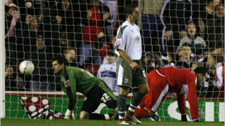 Дженоа с оферта към Марк Видука