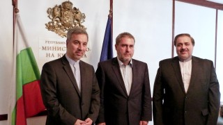 Иран кани наши издатели за участие в Международния фестивал на книгата 