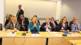 Вицепремиерът и министър на външните работи Екатерина Захариева участва в