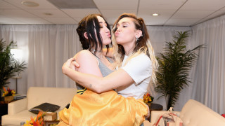 Напоследък новините около популярните личности и зависимостите им направо валят