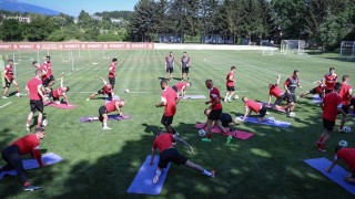 ЦСКА 1 0 Беласица 45′ Втората част започна 45′