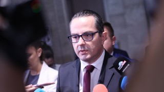Цинизъм Така заместник председателят на парламентарната група на Възраждане Цончо Ганев