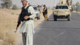  Десетки хиляди бягат от интензивни боеве в Афганистан 