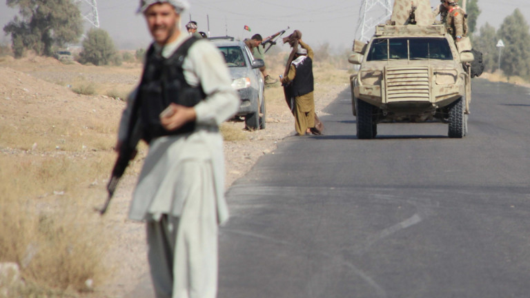 Талибаните обявиха 3-дневно спиране на огъня в Афганистан 