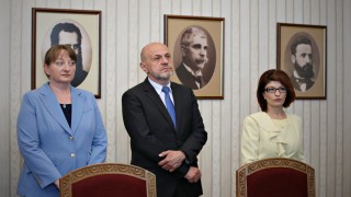 Президентът Румен Радев заяви както по време на консултациите с