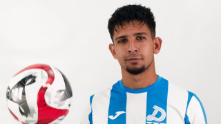 Септември прати под наем нападателя Борислав Маринов в участника във Втора