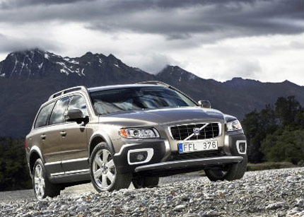 Volvo показа официално новото XC70
