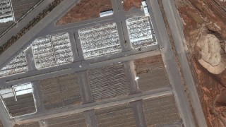 Сателитни снимки с масови гробове в град Кум подсказват че