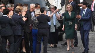 Британската Консервативна партия определи последните двама кандидати които ще продължат