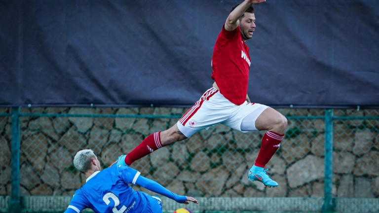 ЦСКА победи Динамо (Москва) с 3:1 във втората контрола на