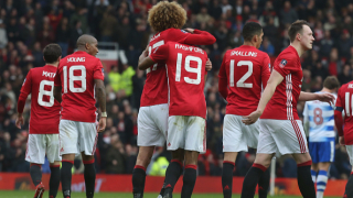 Ман Юнайтед не пожали Рединг, Швайни най-после "помириса" терен