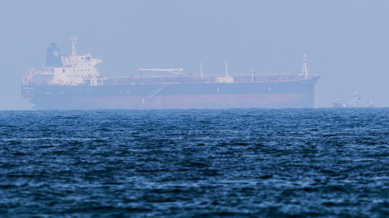 Το Ιράν απελευθερώνει δύο ελληνικά πετρελαιοφόρα