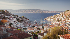 Гръцкият остров, на който колите са мираж